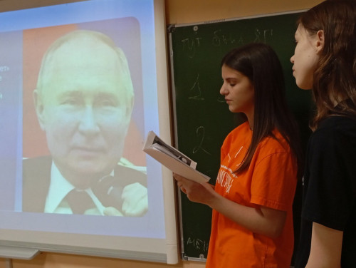 Сегодня в МАОУ г.Нягани СОШ№6 им.А.И.Гордиенко прошла встреча с амбассадорами Няганского технологического колледжа