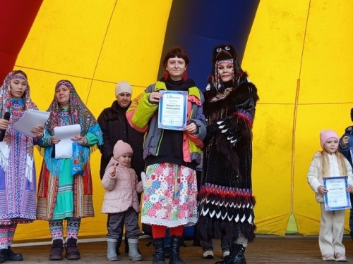 Игрушка-погремушка