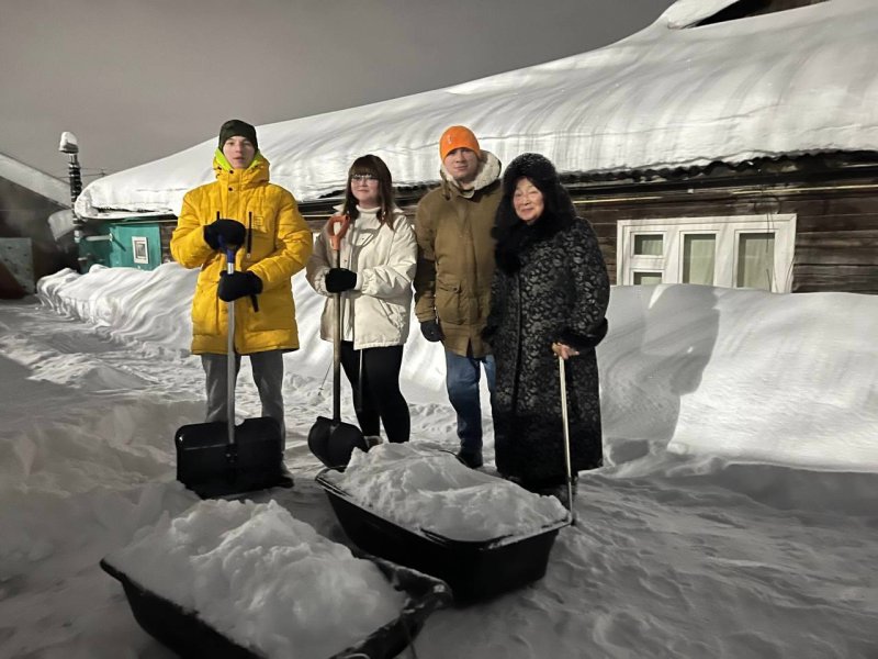 Добрые дела.  Волонтерский отряд «Прорыв»