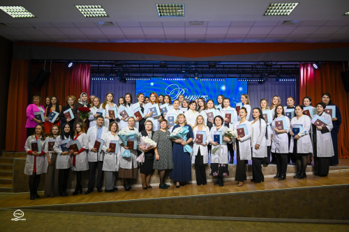 В стенах Няганского Технологического Колледжа прошла торжественная церемония вручения дипломов