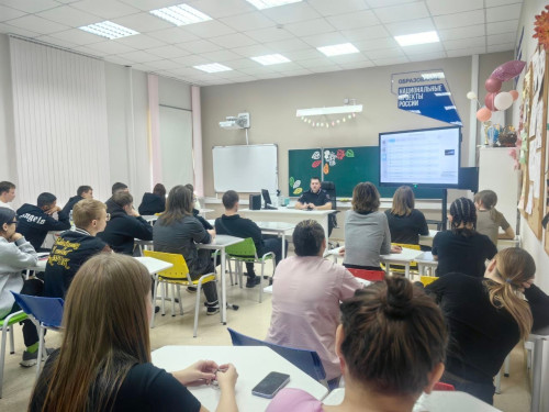 24 октября в Няганском Технологическом Колледже прошла профилактическая встреча для совершеннолетних студентов.