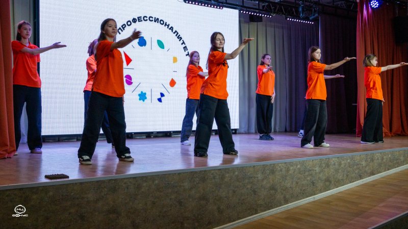 18.10.2025 года в Няганском технологическом колледже прошло увлекательное профориентационное событие — Единый день открытых дверей!