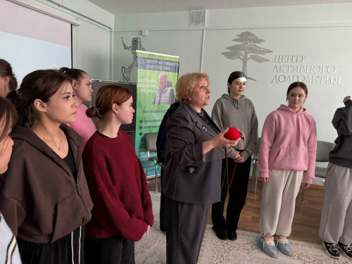 20 марта Преподаватели Тютяева Е.В., Бондаренко Е.С. и группа ДО-24 провели встречу с участниками центра «Активное долголетие"