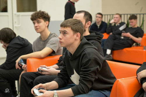 Киберклассика в действии!