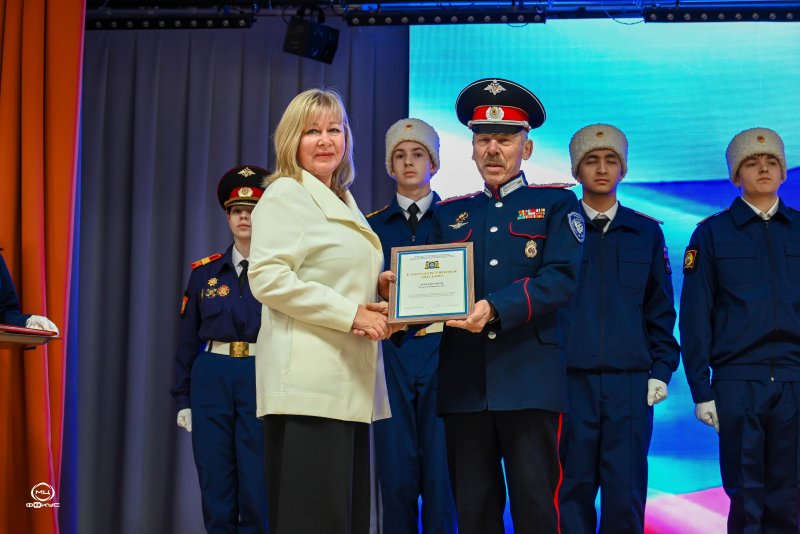 Сегодня, в колледже прошло торжественное награждение особо отличившихся участников-студентов Няганского Технологического Колледжа юбилейного 10-го сбора-пикета Общественного движения «Казачий Дозор – Югра»