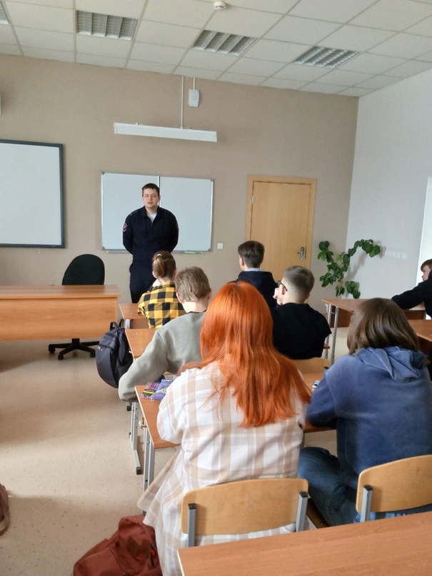 ПРОФИЛАКТИКА. На темы: «Риск травмирования, при использовании средств индивидуальной мобильности», «Правила пешехода, правила управления веломототехникой и СИМ», «Профилактика угонов, профилактика грубых нарушений угонов».